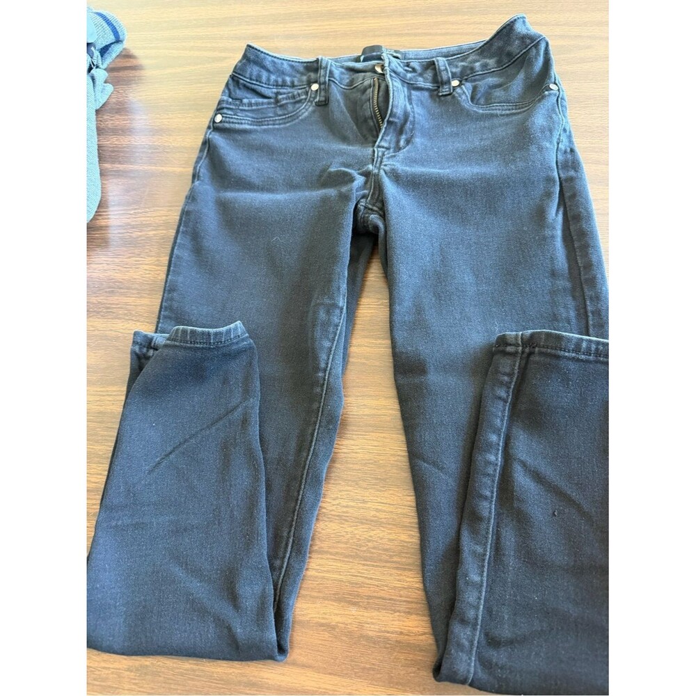 Women’s Black Stretch Jeans